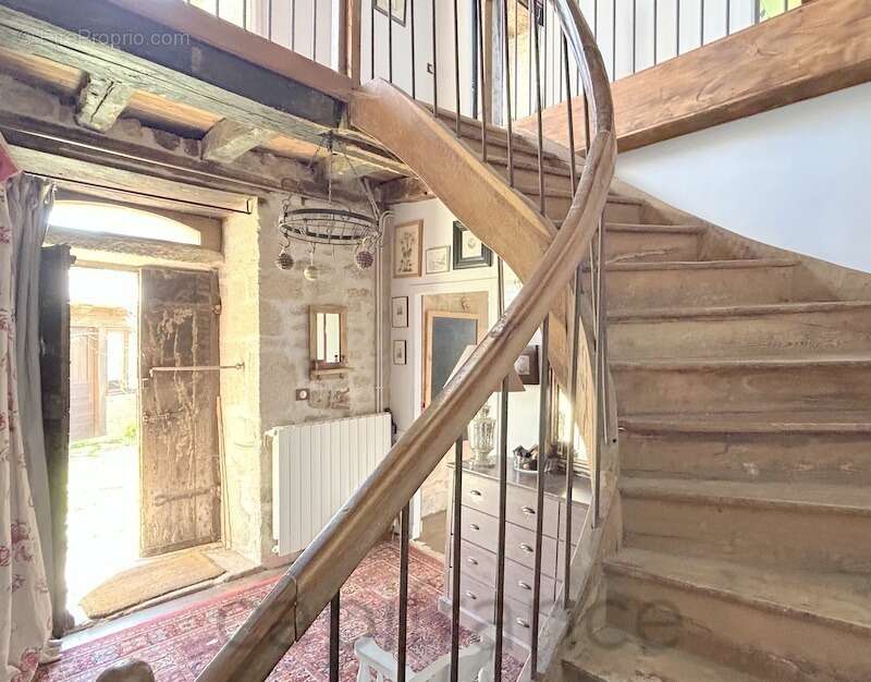Maison à ARGENTAT