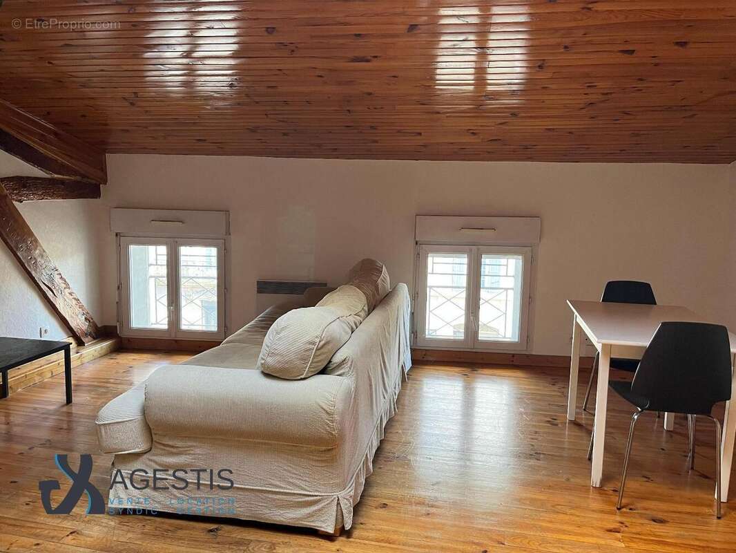   - Appartement à CASTRES