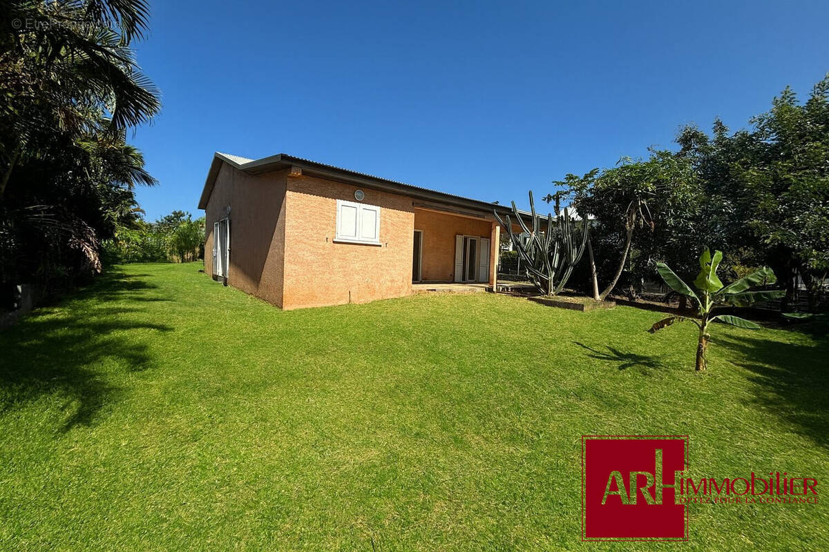 Maison à L&#039;ETANG-SALE