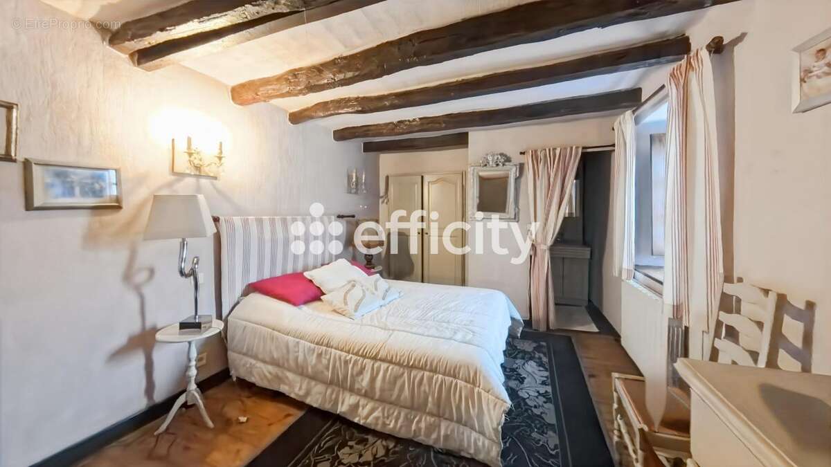 Maison 265 m² à Penne-D'agenais  - photo 9