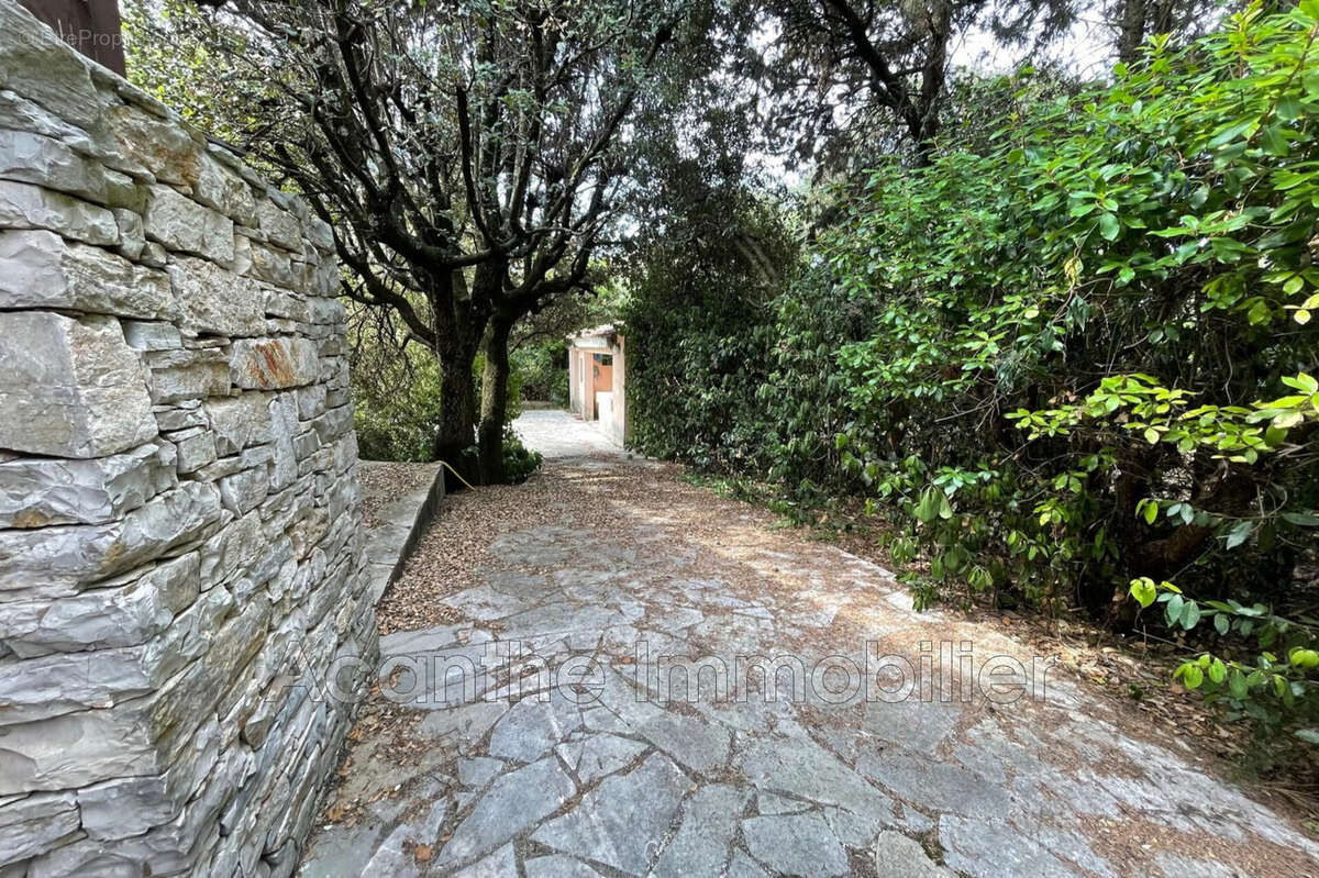 Maison à MONTFERRIER-SUR-LEZ