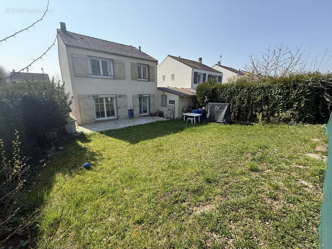 Maison à VILLEPINTE