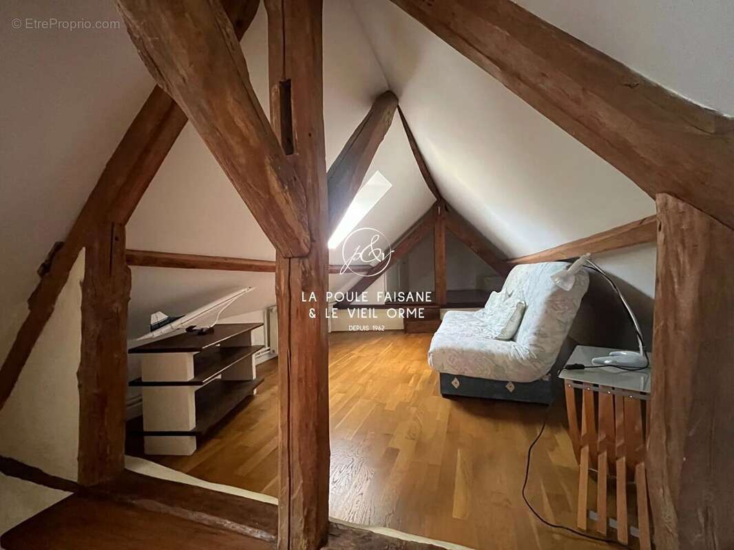 Maison à CONDE-SUR-VESGRE