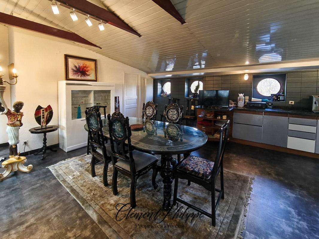 Appartement à CARCASSONNE