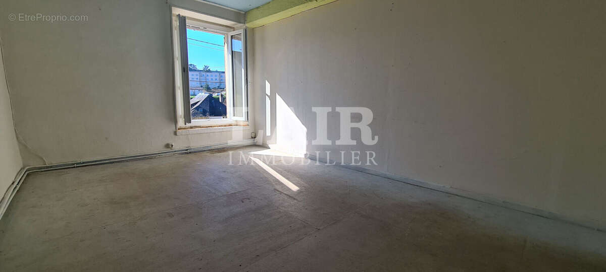 Maison à MORTAGNE-AU-PERCHE