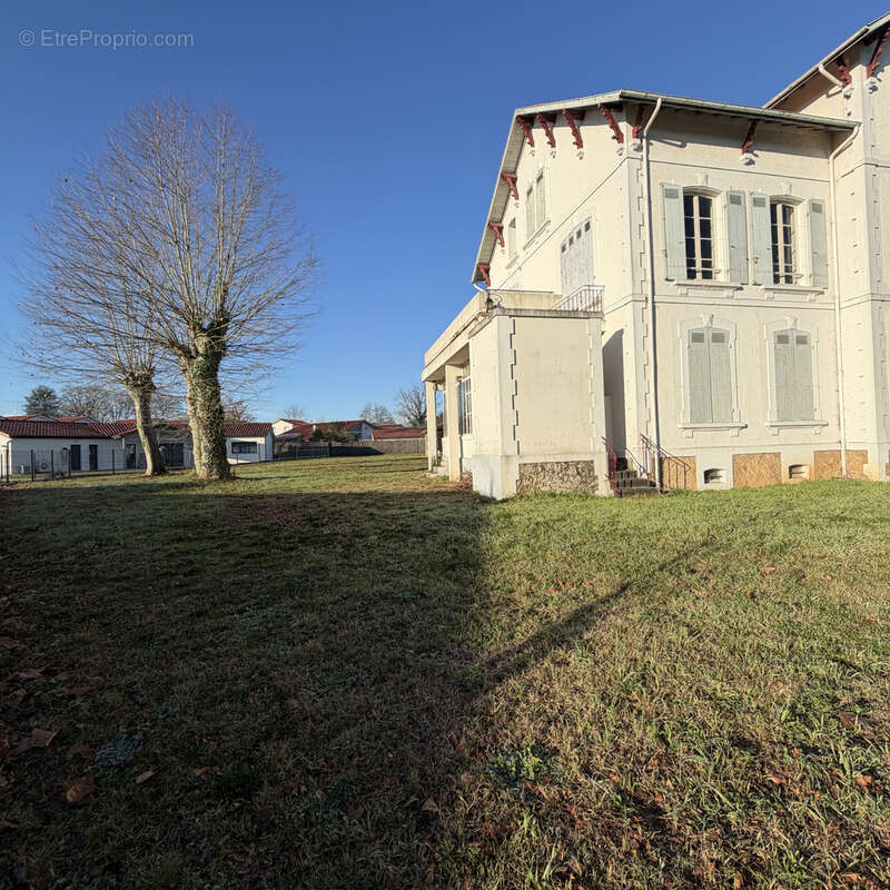 Appartement à SAINT-PIERRE-DU-MONT