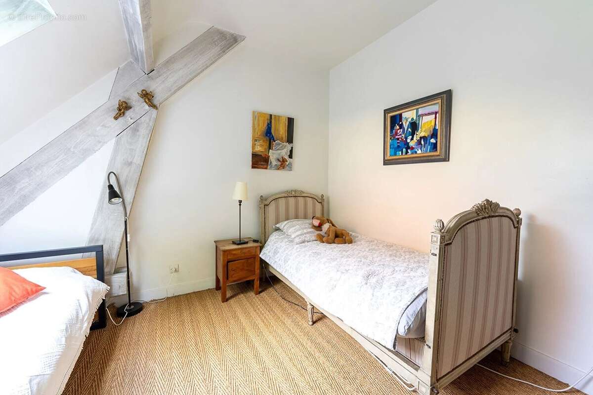Maison à VAUCRESSON