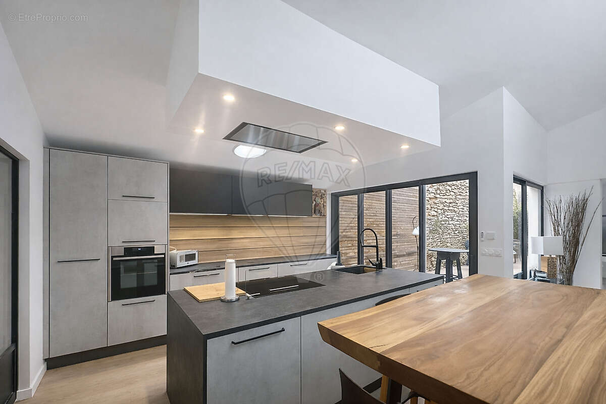Maison à NIMES
