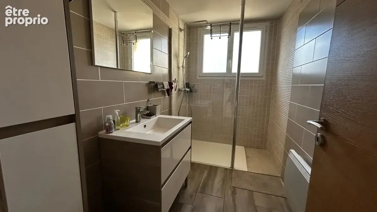 Pelissanne Appartement bas de villa - photo 5