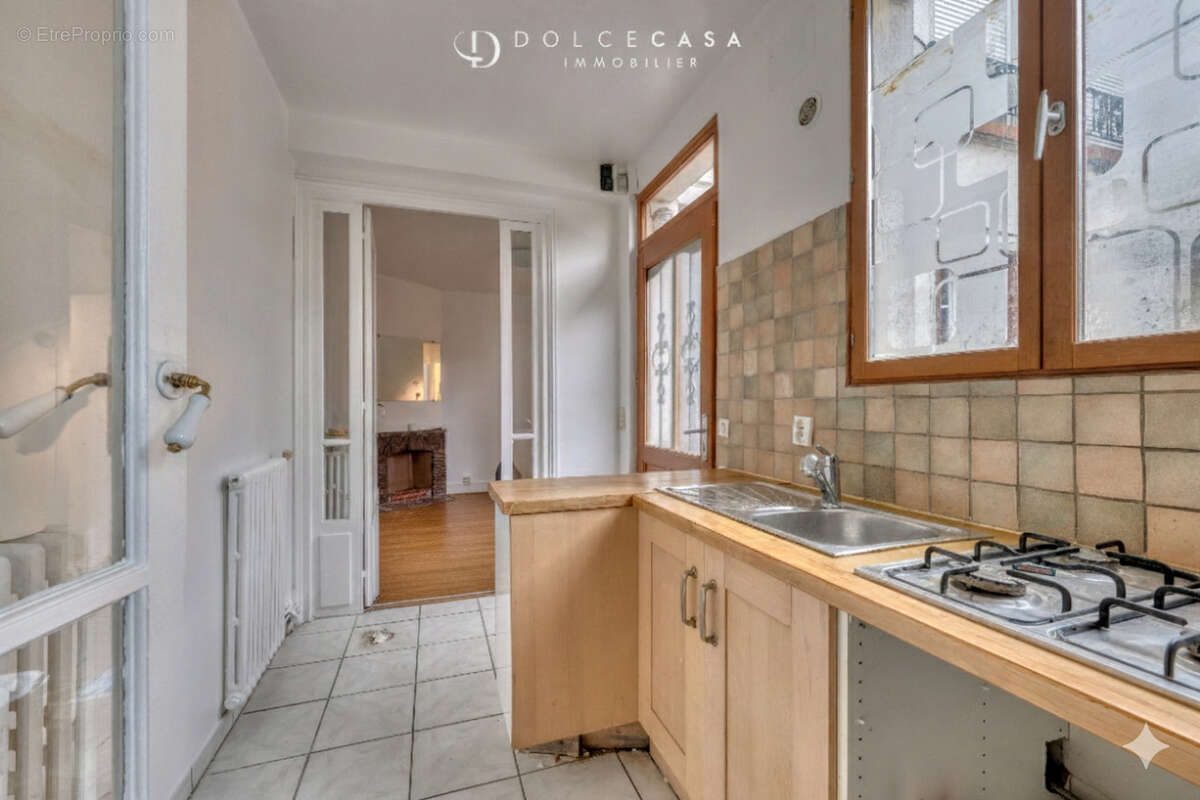 Appartement à FONTENAY-SOUS-BOIS