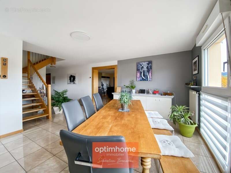 Appartement à PONTARLIER