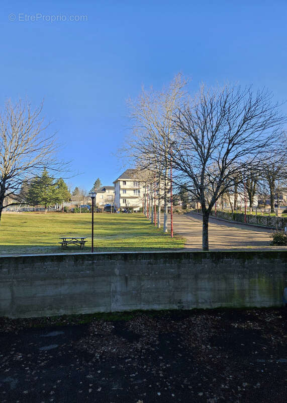 Appartement à BOZOULS