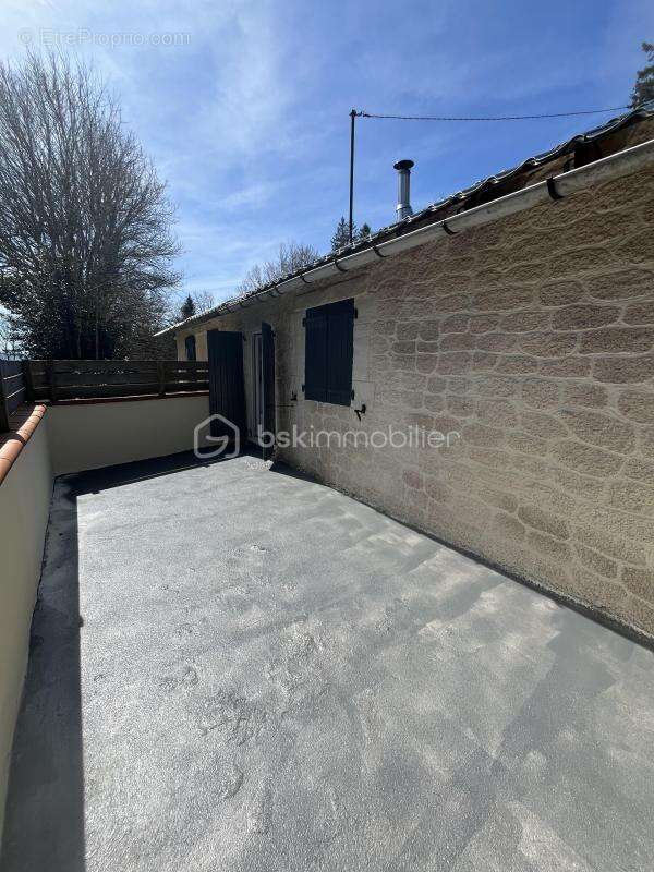 Maison à BOISSEZON