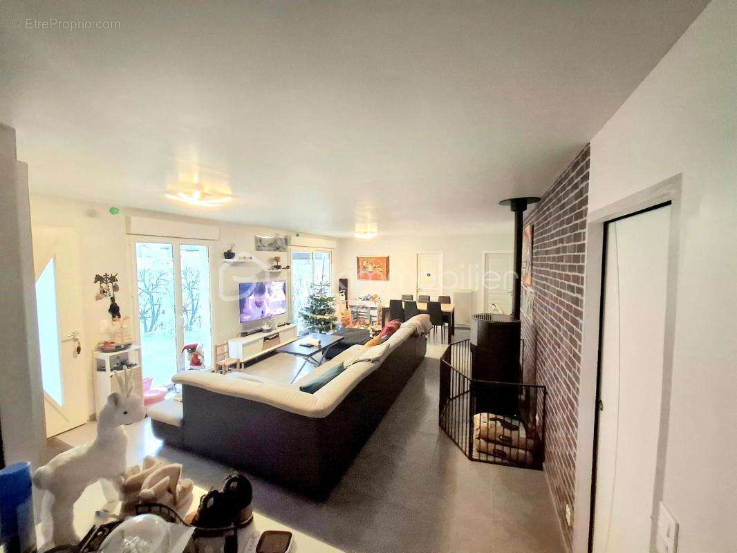 Maison à VAUCHASSIS