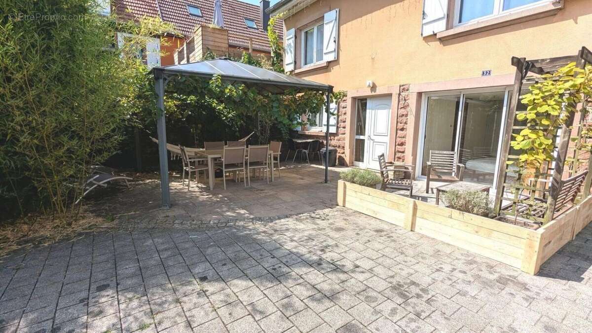 Appartement à VILLE