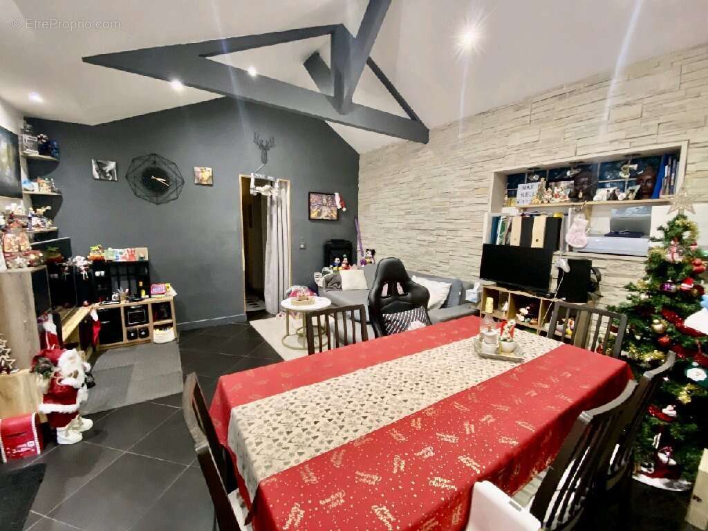 Maison à VILLEPARISIS