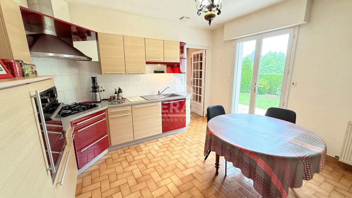 Maison à LAVAL
