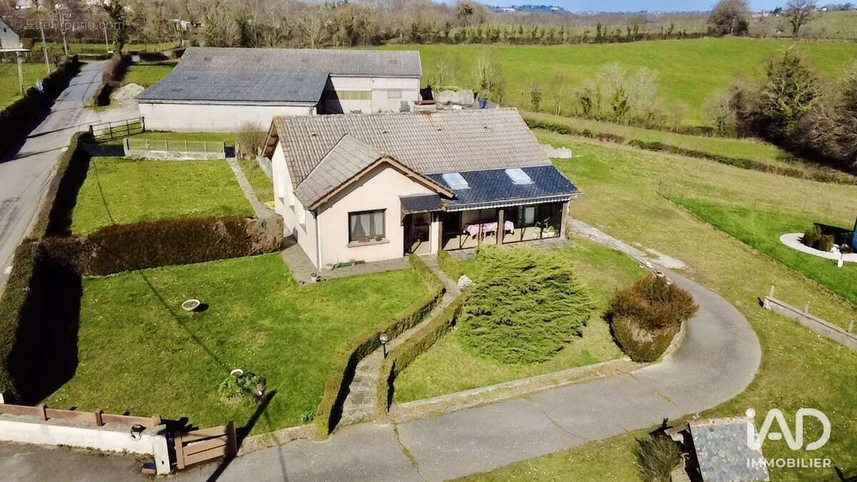 Maison 97 m² à Quins  - photo 2