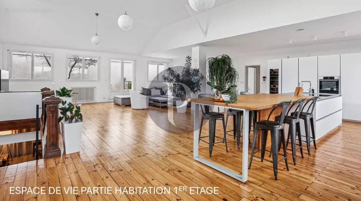 Maison à CHATENAY-MALABRY