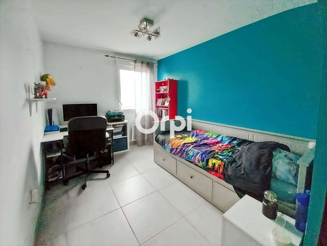 Appartement à MARSEILLE-9E