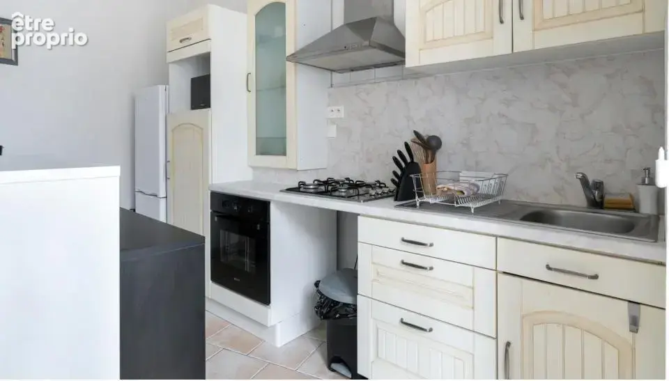 *Aude Narbonne Appartement P2/3 61 m2 garage 34m2 Centre ville - photo 5