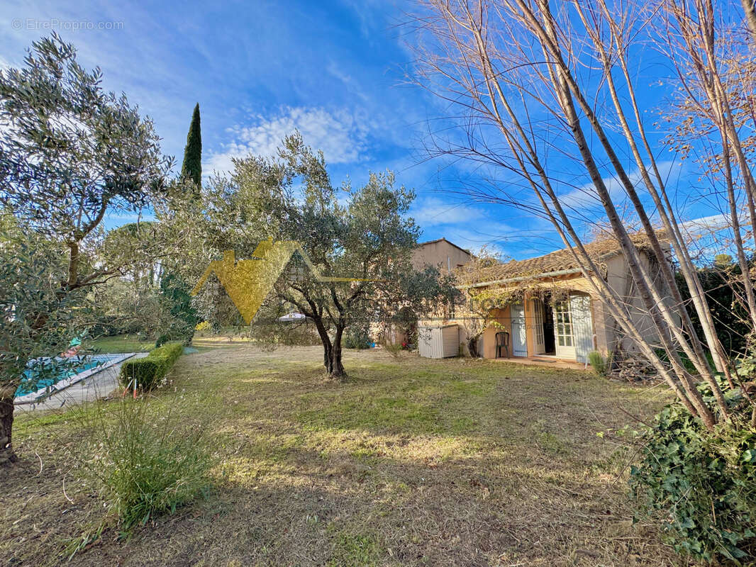 Maison à VAISON-LA-ROMAINE