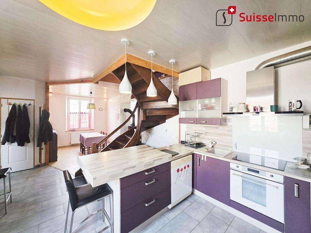 Maison à L&#039;ISLE-SUR-LE-DOUBS