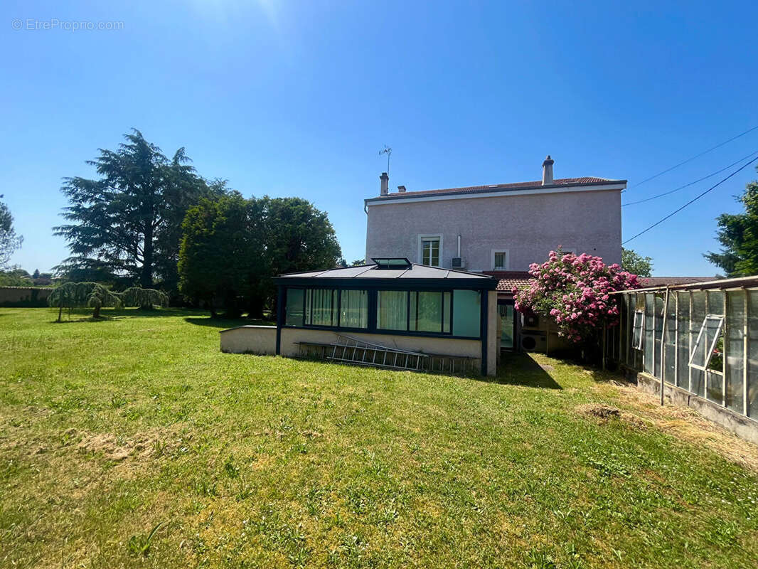Maison à VILLETTE-D'ANTHON