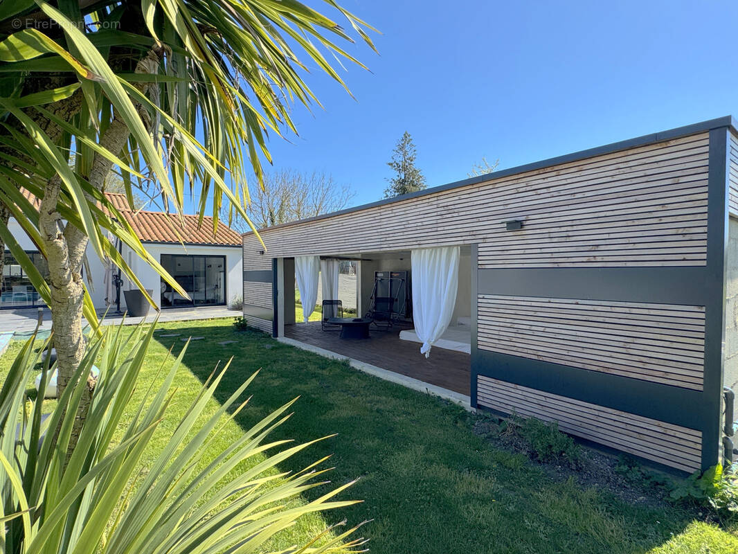 Maison à SAINT-MEDARD