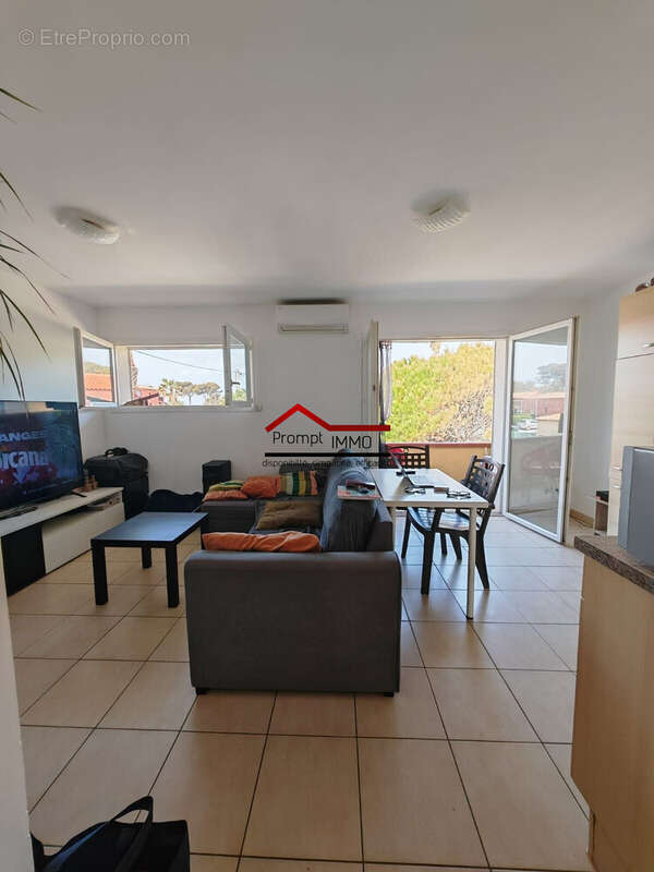 Appartement à HYERES