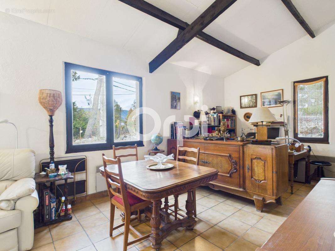Maison à FAYENCE