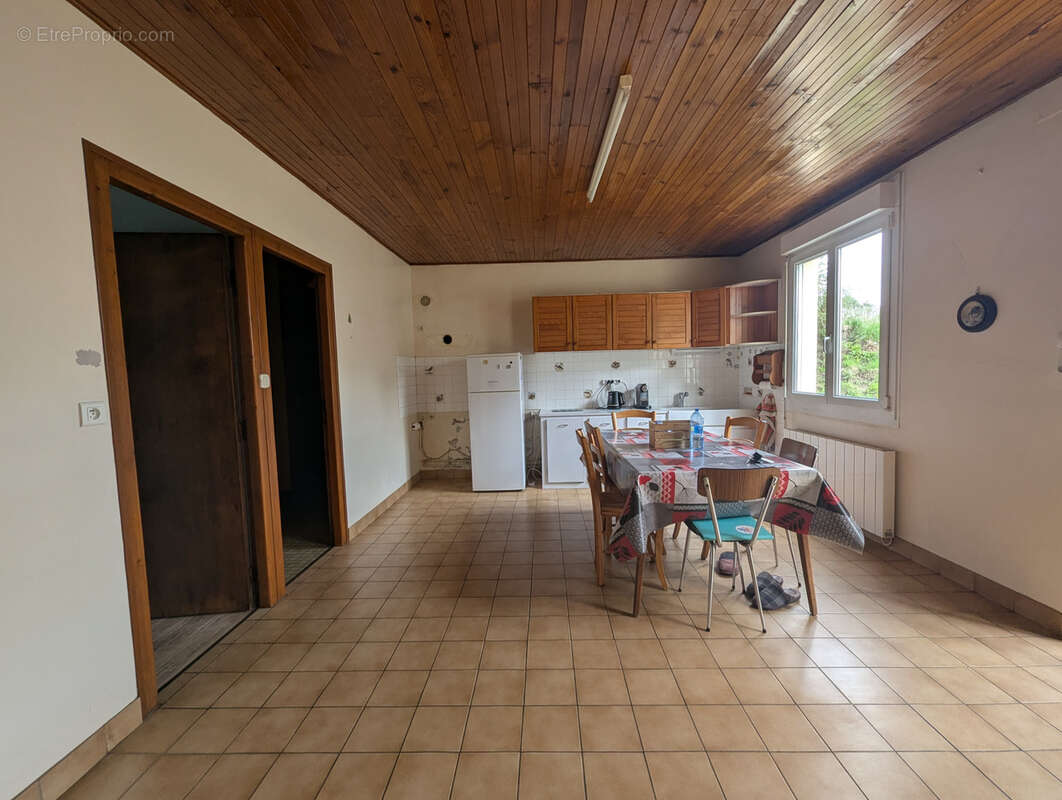 Maison à SAINT-DENOUAL