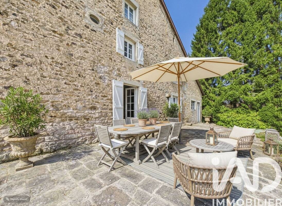 Photo 1 - Maison à UZEMAIN