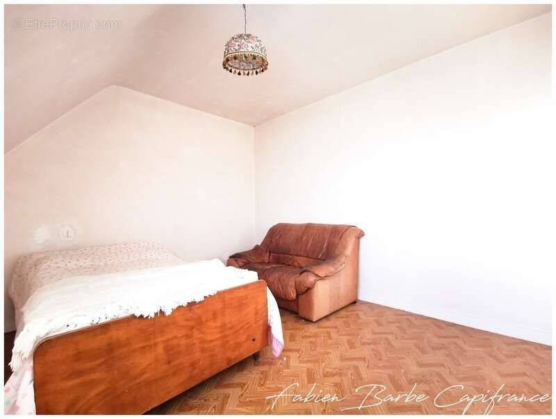 Maison 259 m² à vendre 6 pièces TREAL (56) - photo 9