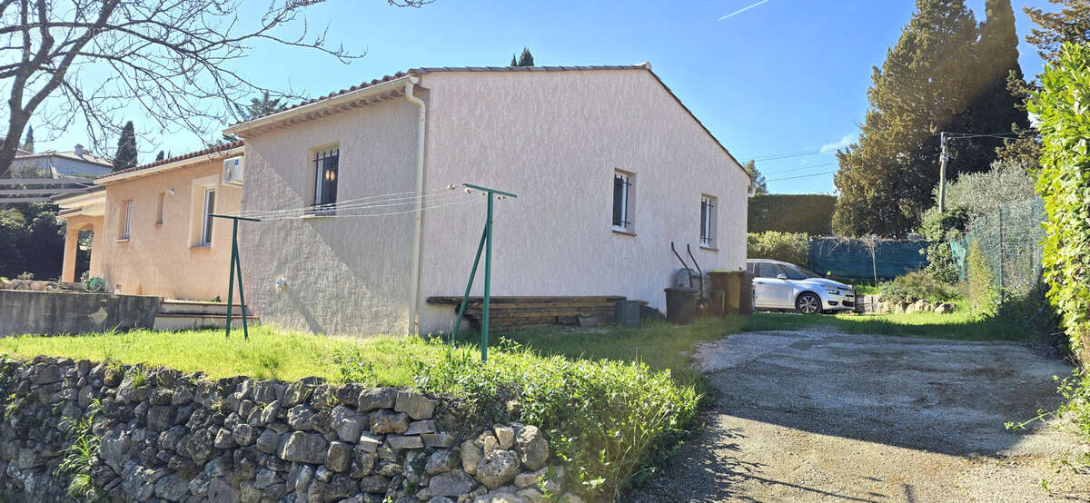 Maison à DRAGUIGNAN