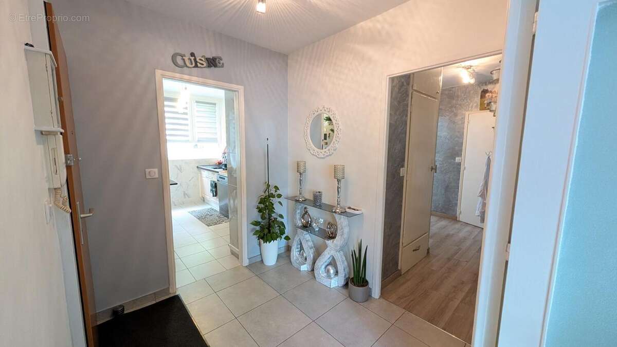 Photo 3 - Appartement à SAINT-MICHEL-SUR-ORGE