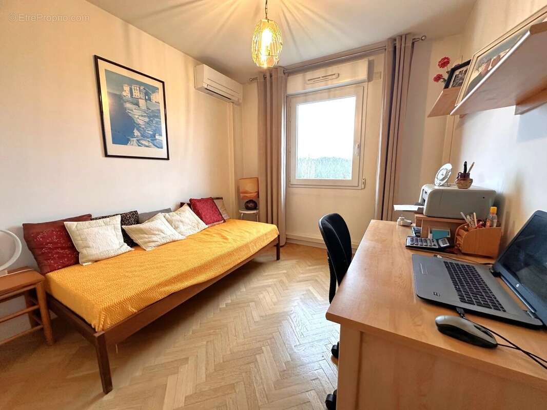 Appartement à NOISEAU