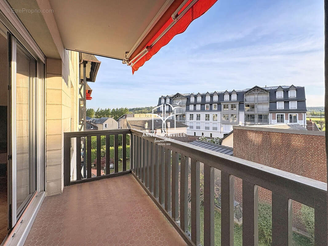 Appartement à DEAUVILLE
