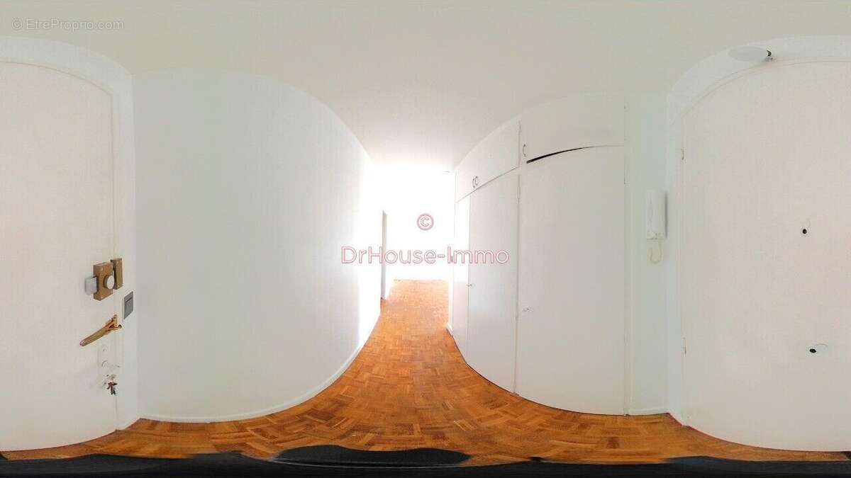 Appartement 43 m² à Bondy  - photo 16