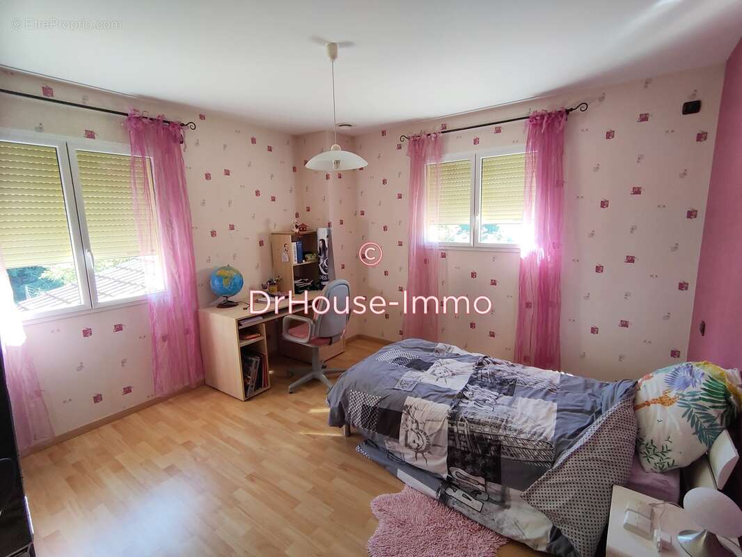 Maison à SAINT-VERAND