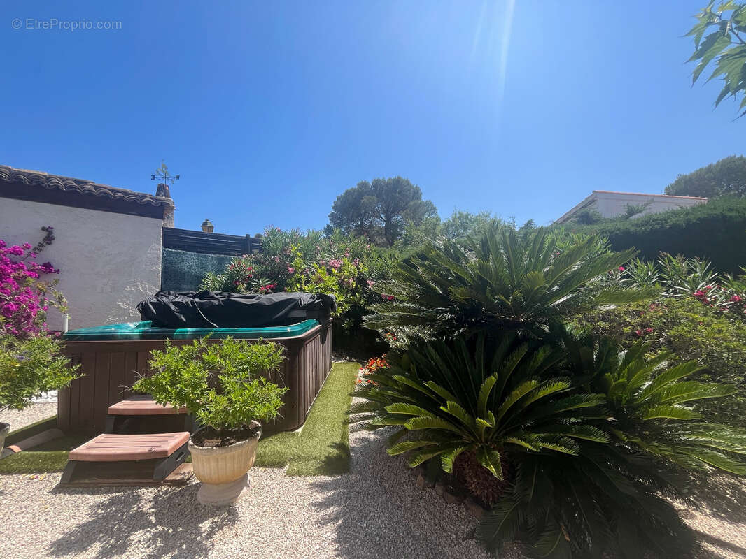 Maison à SAINT-RAPHAEL