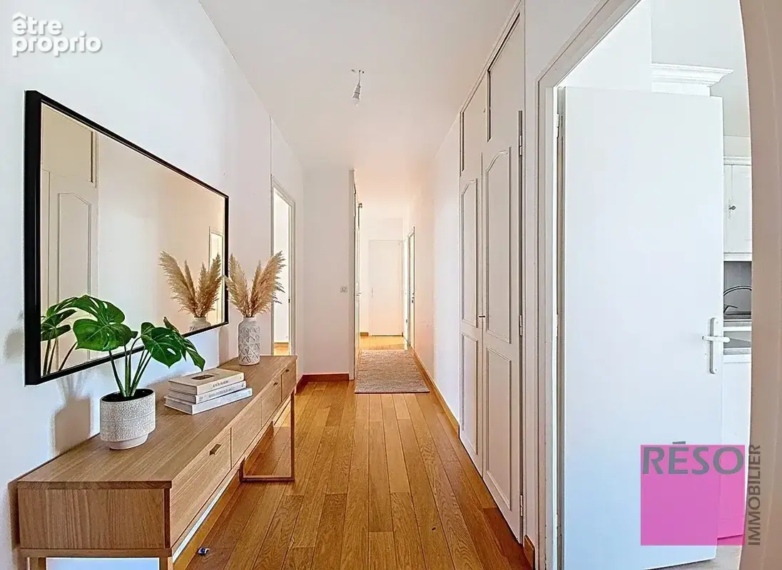 Appartement 76 m² à Annemasse  - photo 9