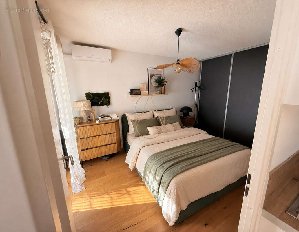 Appartement à CASTELNAU-LE-LEZ