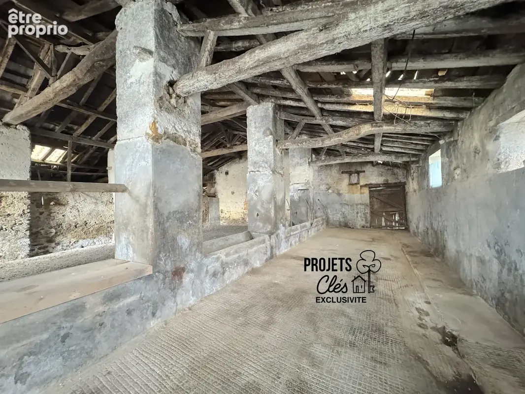 Grange à rénover de 150m2 — Beau potentiel pour 1 ou 2 logements - photo 3