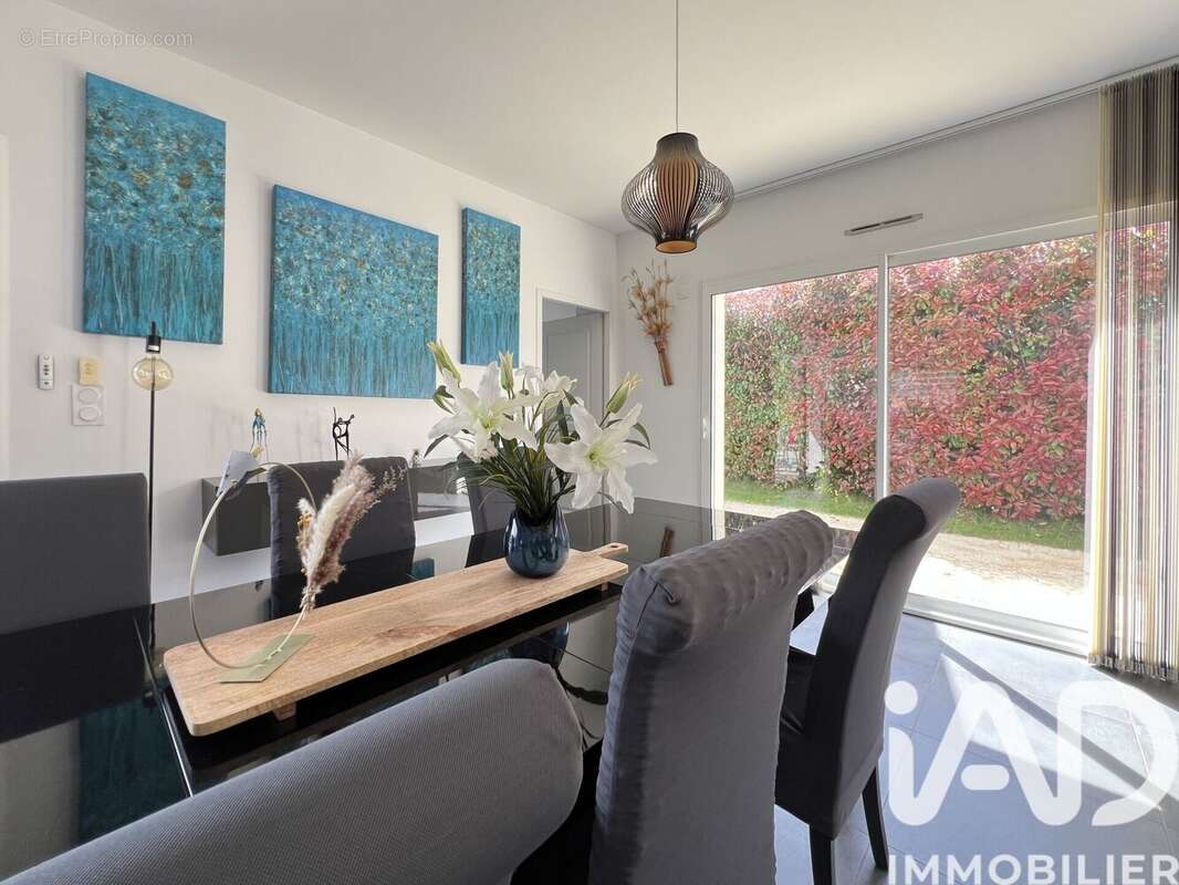 Photo 5 - Maison à LA BUISSE