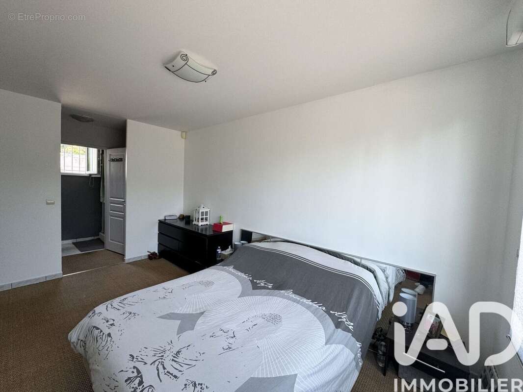 Photo 8 - Maison à LINAS