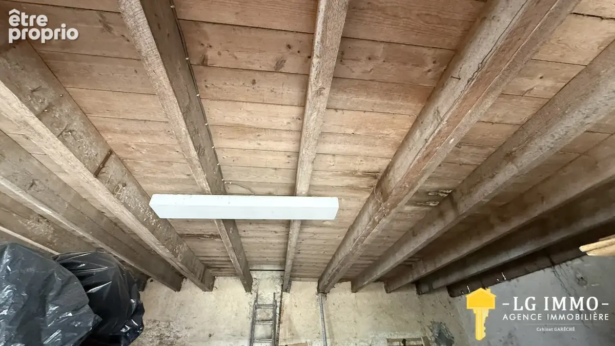 Dépendance en pierres avec garage et jardin clos  beau potentiel   centre ville - photo 14