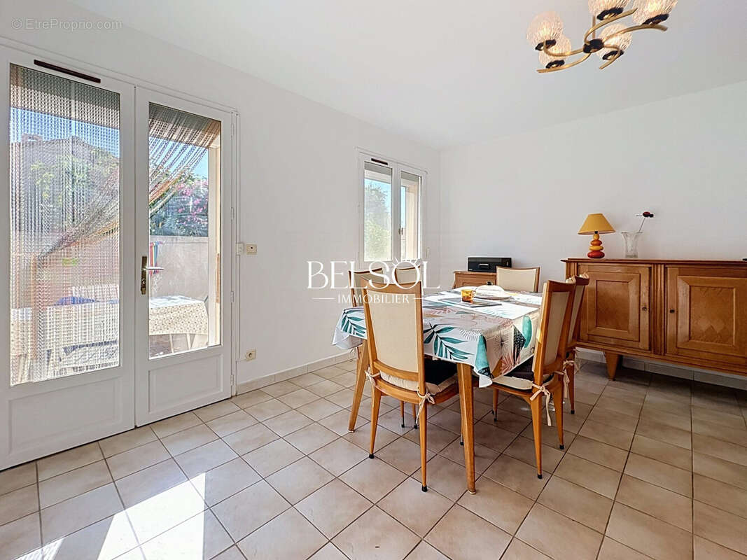 Maison 92 m² à Saint-Andre  - photo 9