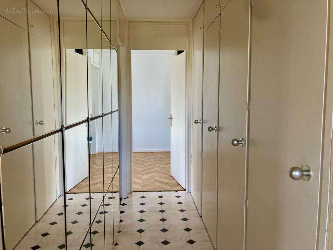 Appartement à CROIX