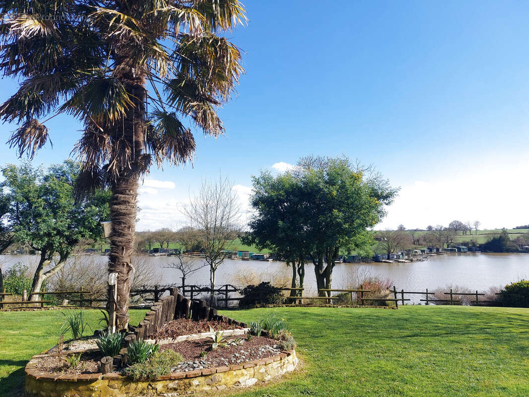 Maison à LA GUERCHE-DE-BRETAGNE